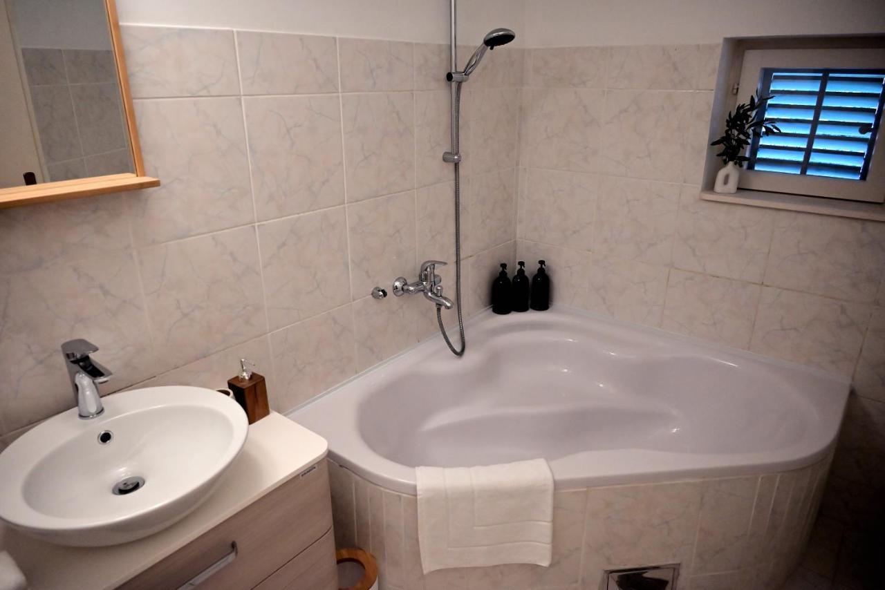 Vacation House Rubi Ragusa Esterno foto